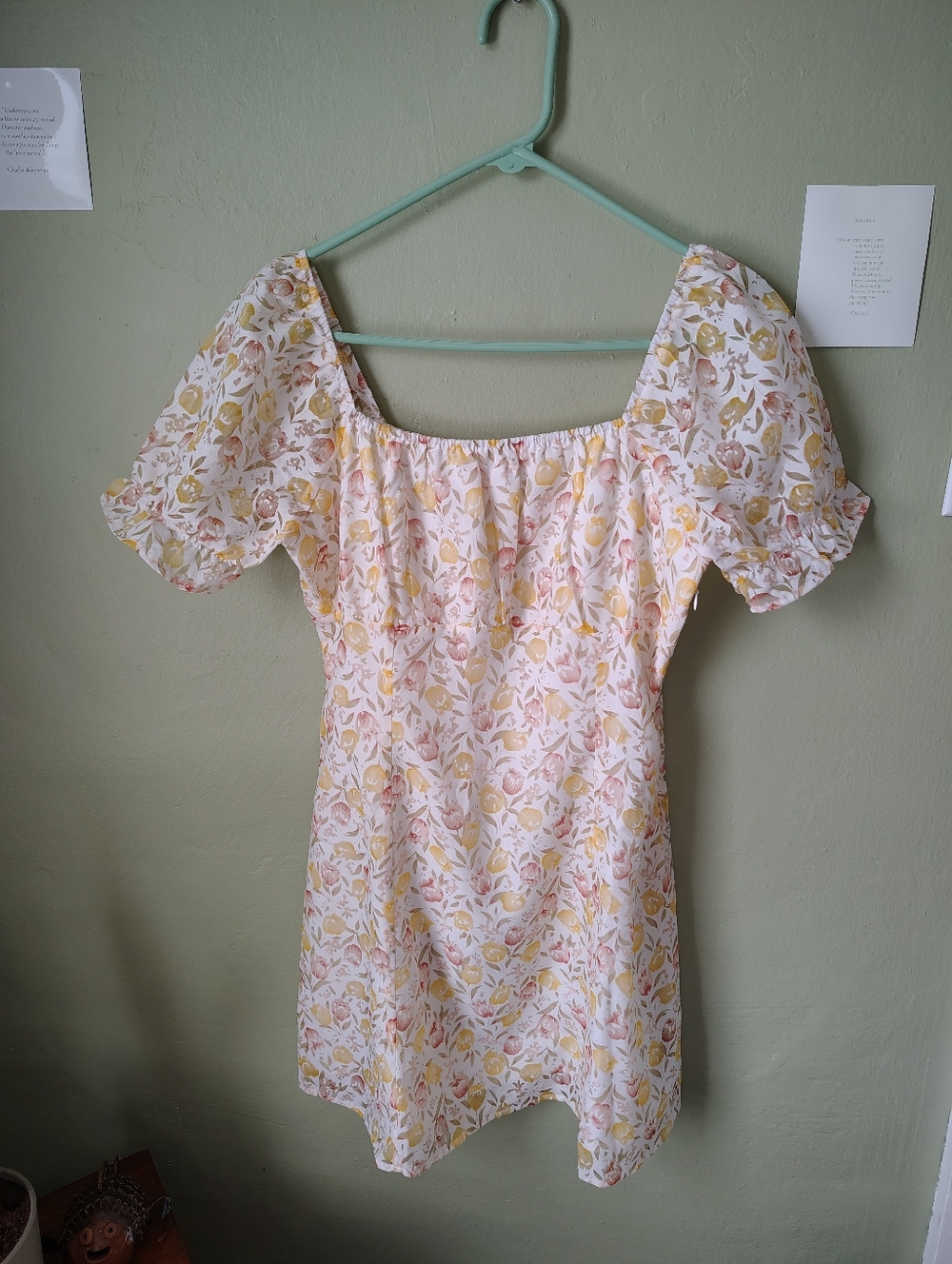 *Like New* Paper Crane Women's Medium Spring Floral Print Puff Sleeve Mini Dress